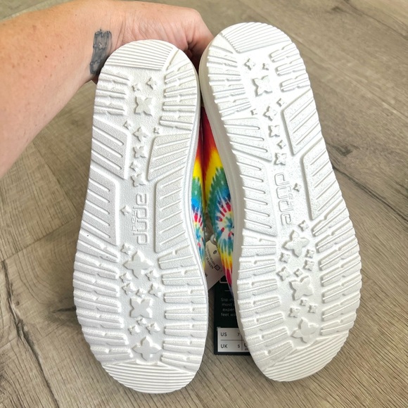 Hey Dude Dudes Shoes-Wendy-Mandala Tie Dye Rainbow-size 7-NEW!! - Picture 9 of 9